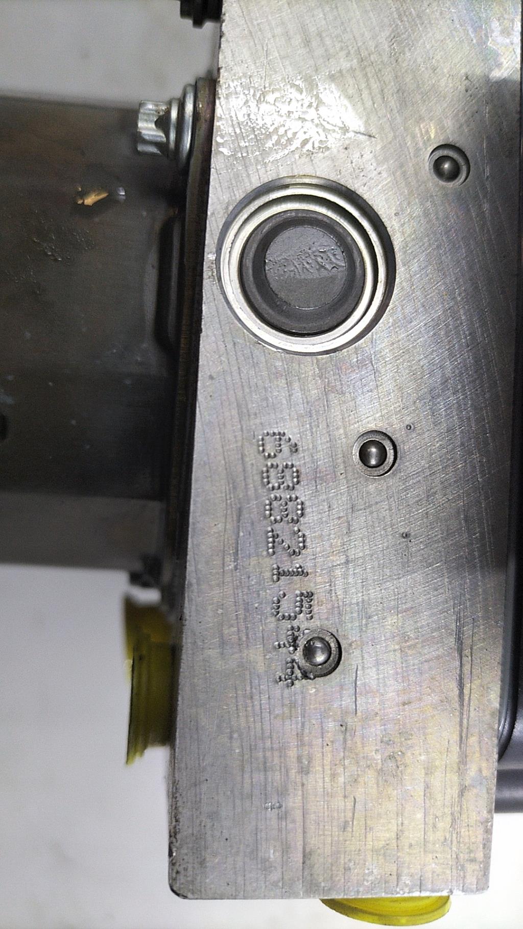Blocco ABS (antibloccaggio freni) NISSAN QASHQAI 2 PHASE 2 Diésel - 1
