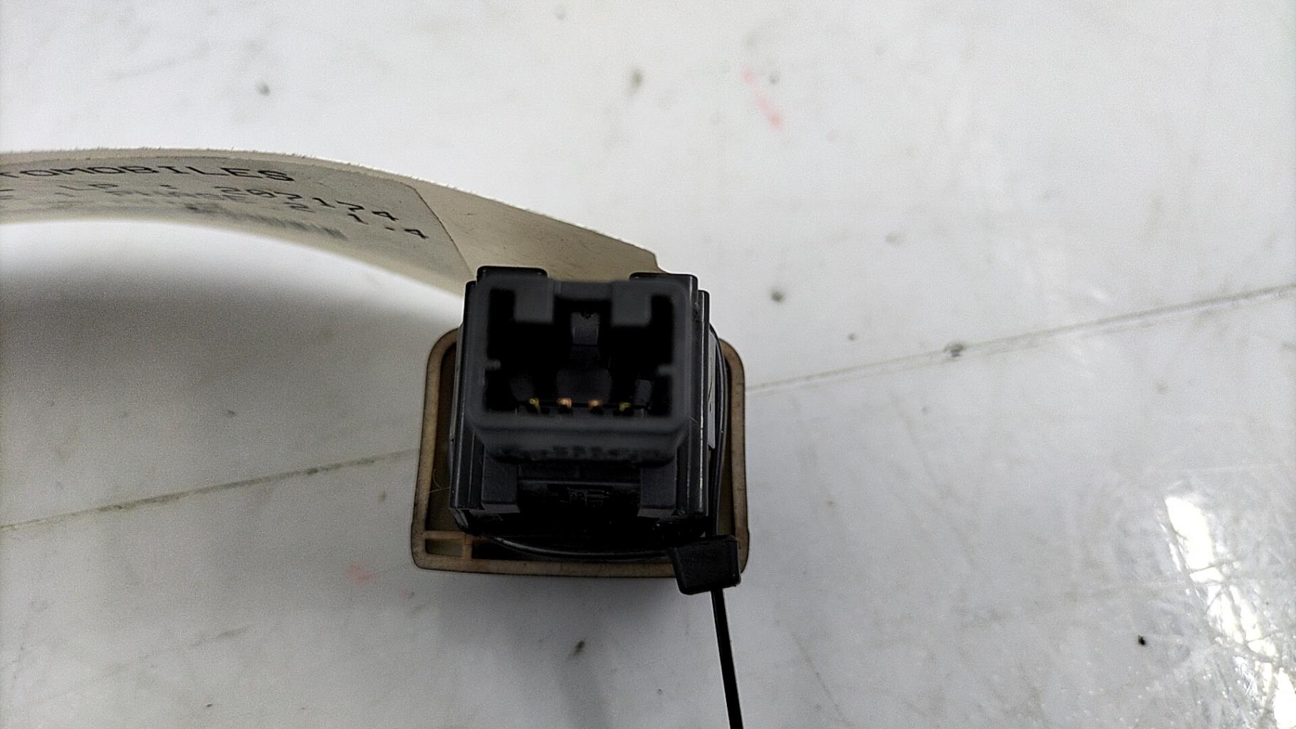Bouton de warning NISSAN NOTE 1 PHASE 2 Essence - 1