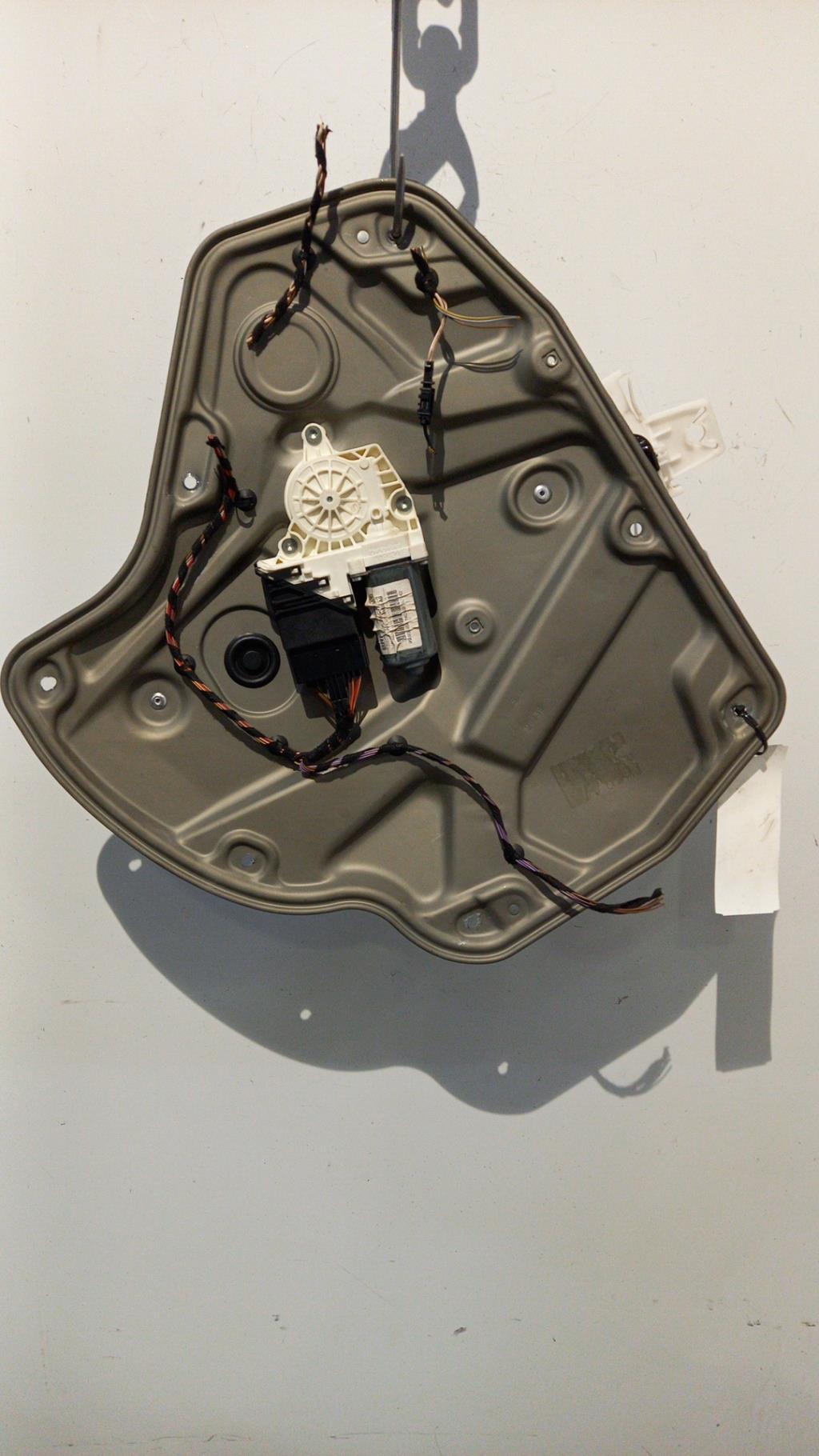 Alzacristalli elettrico posteriore destro SKODA OCTAVIA 2 PHASE 2 BREAK Diésel - 1