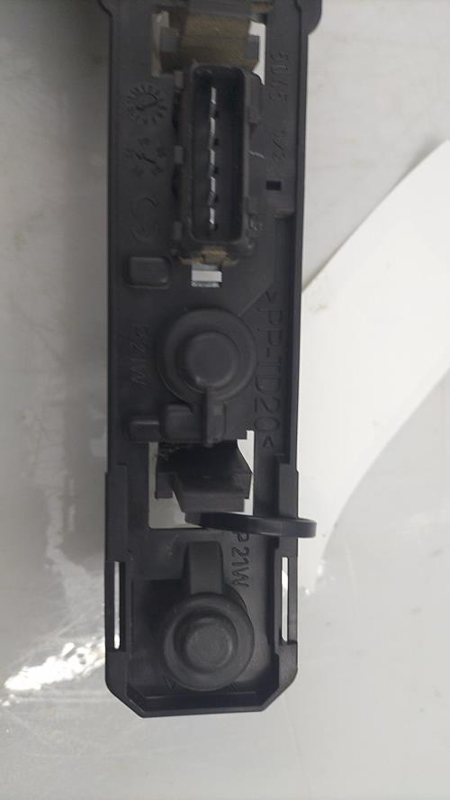 Image Platine feu arriere droit - PEUGEOT 306