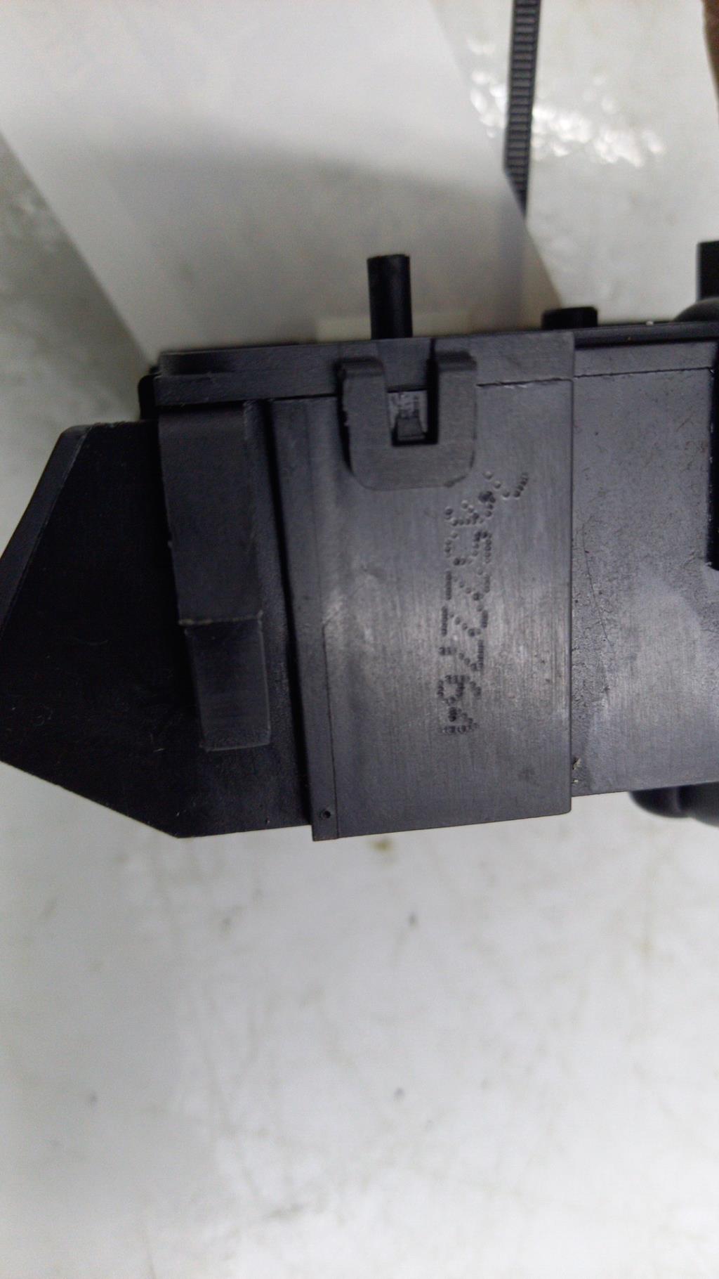 Commodo phare RENAULT SCENIC 2 PHASE 2 Diesel - 1