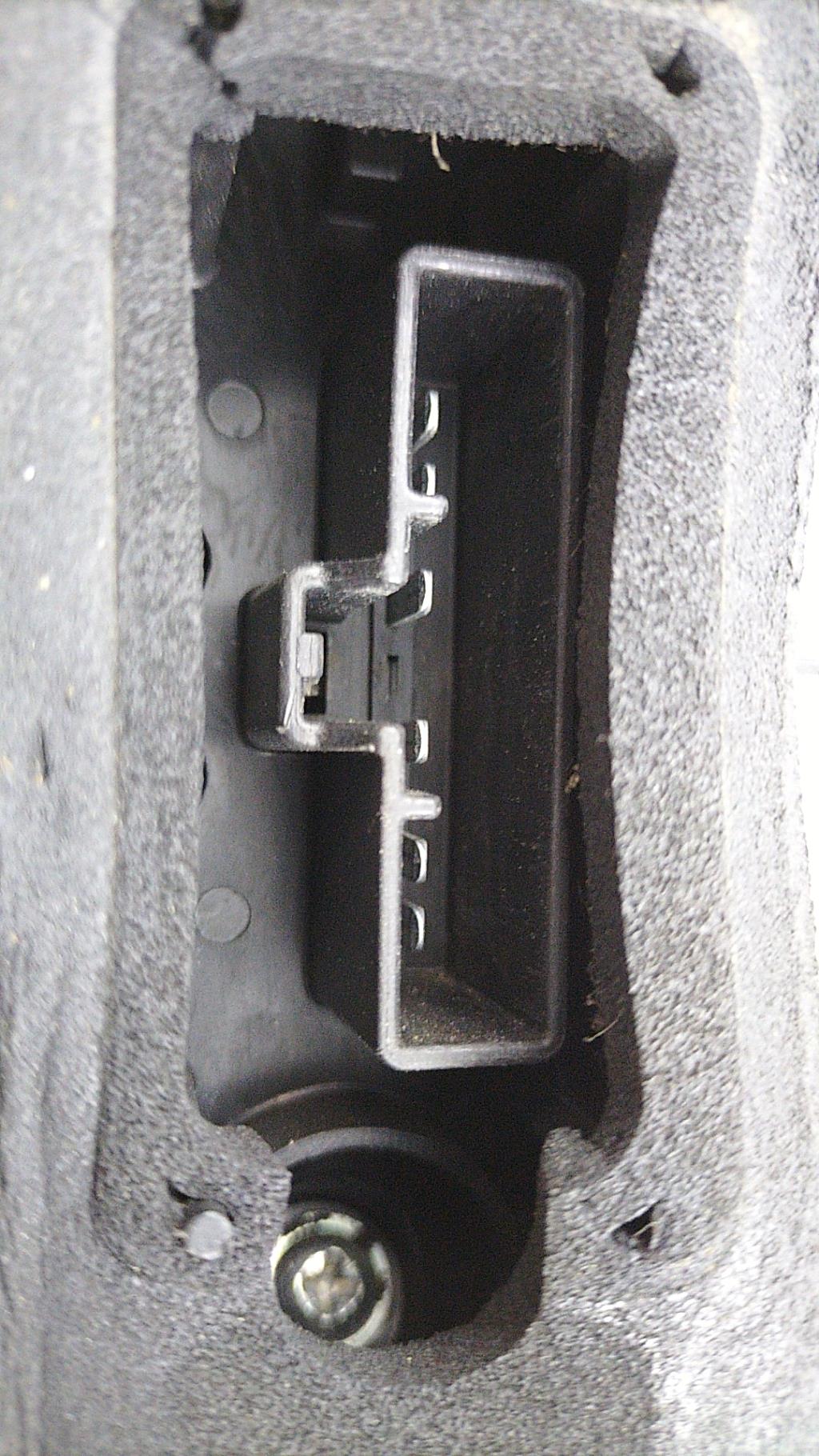 Fanale posteriore principale sinistro (luci) FORD C-MAX 1 PHASE 2 Diésel - 1