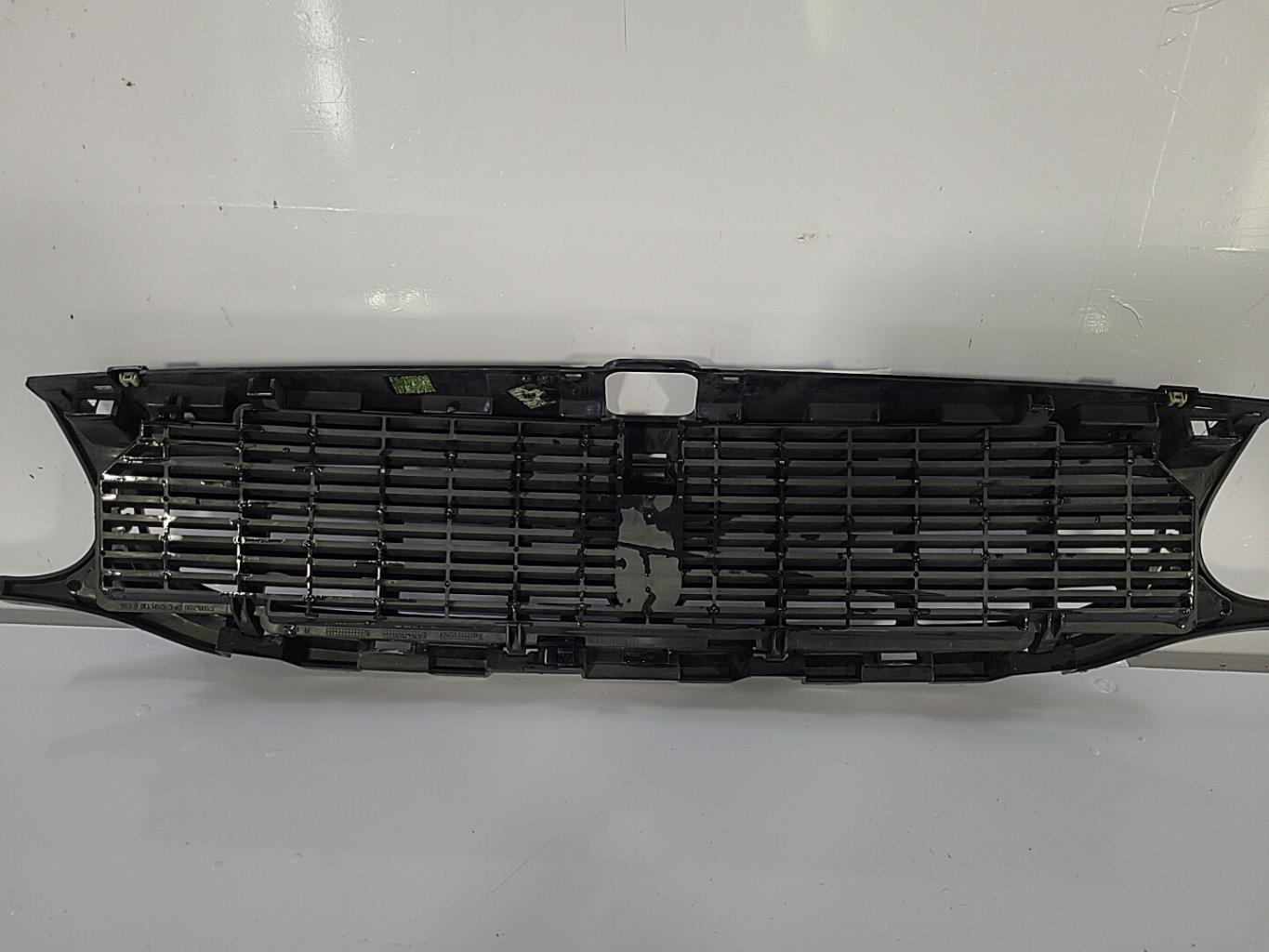 Calandre RENAULT SAFRANE PHASE 2 Essence - 1
