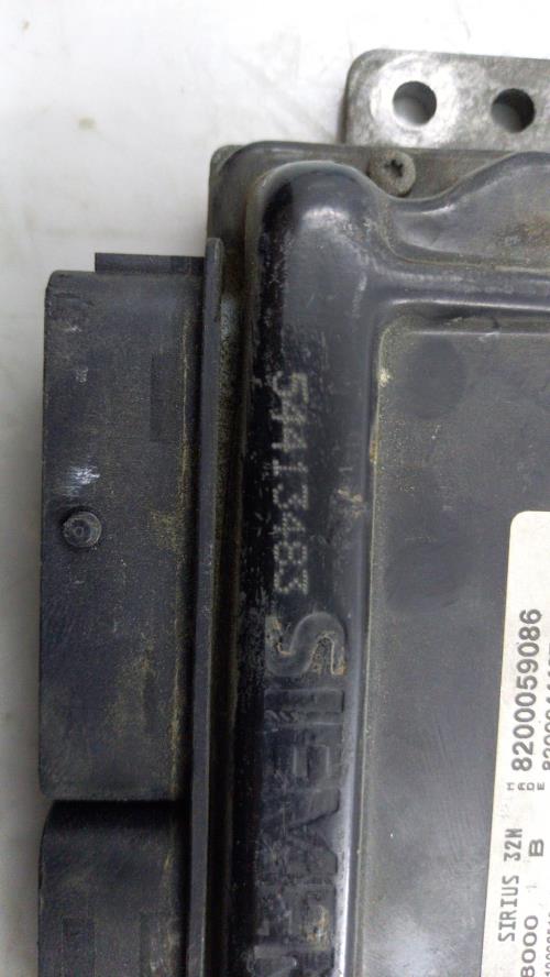 Image Calculateur moteur - RENAULT MEGANE 1