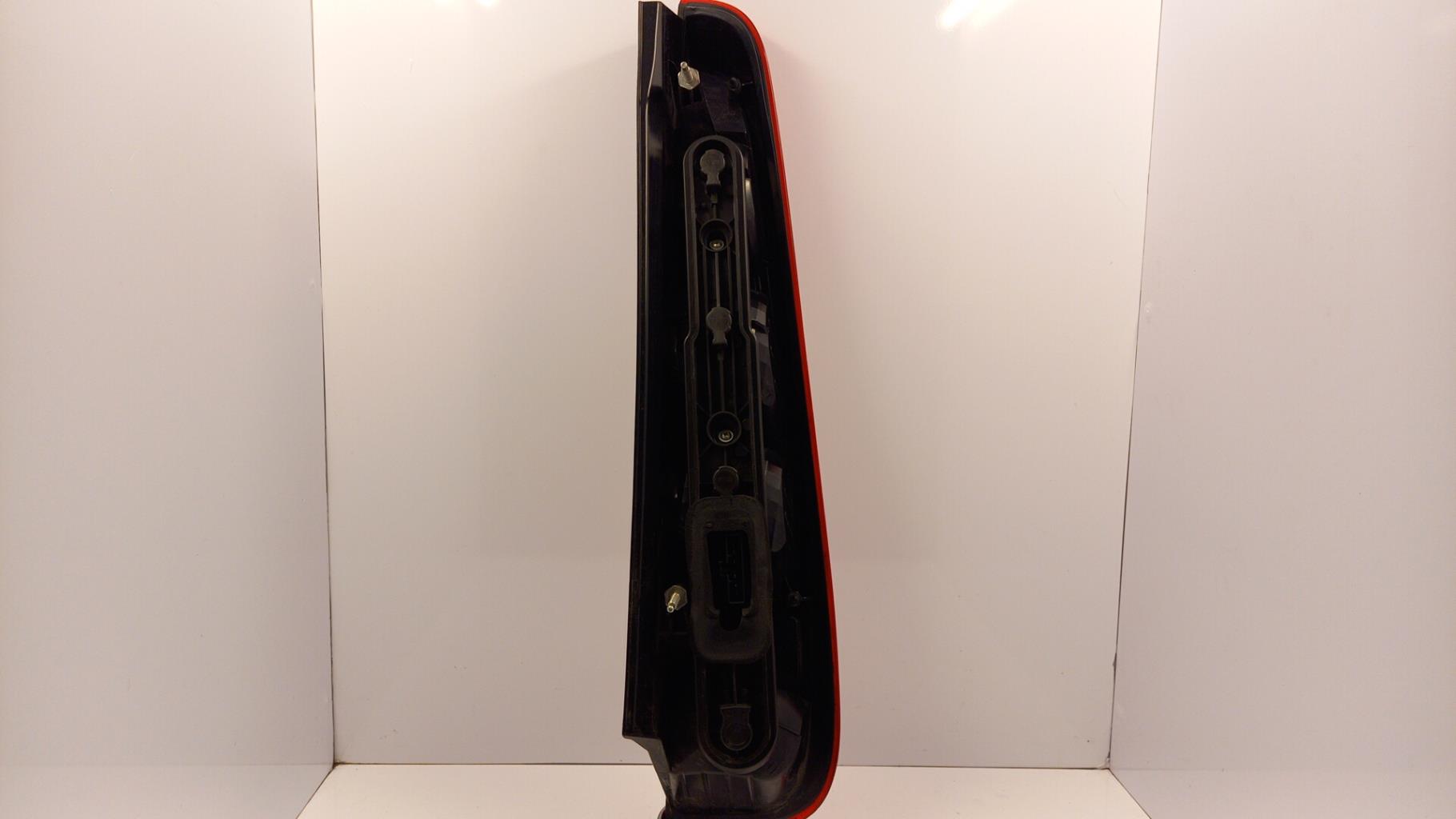Fanale posteriore principale sinistro (luci) FORD C-MAX 1 PHASE 2 Diésel - 1