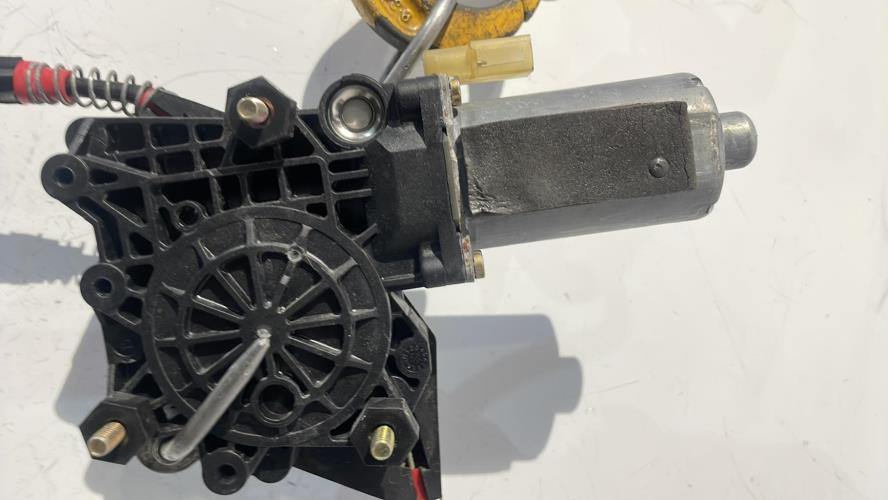 Image Leve vitre electrique avant gauche - FORD KA 1