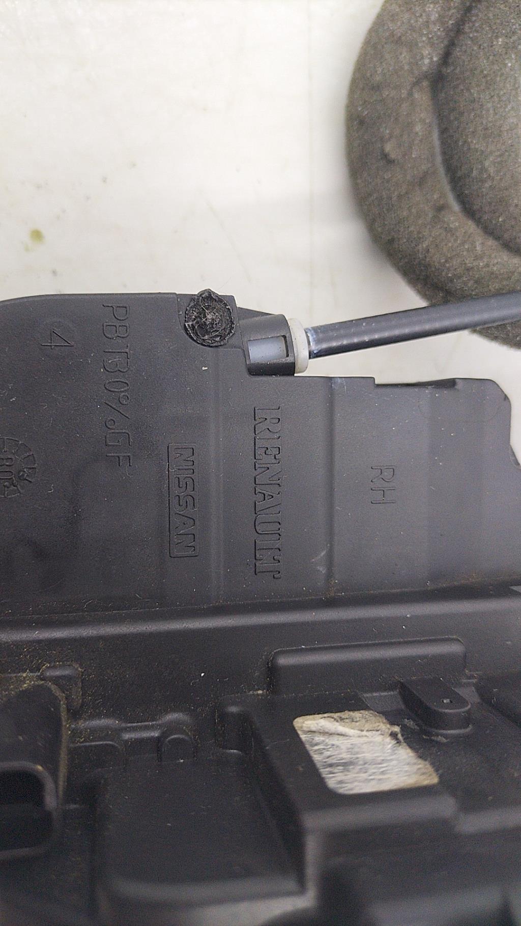 Serratura anteriore destra NISSAN MICRA 3 PHASE 3 Gasolina - 1