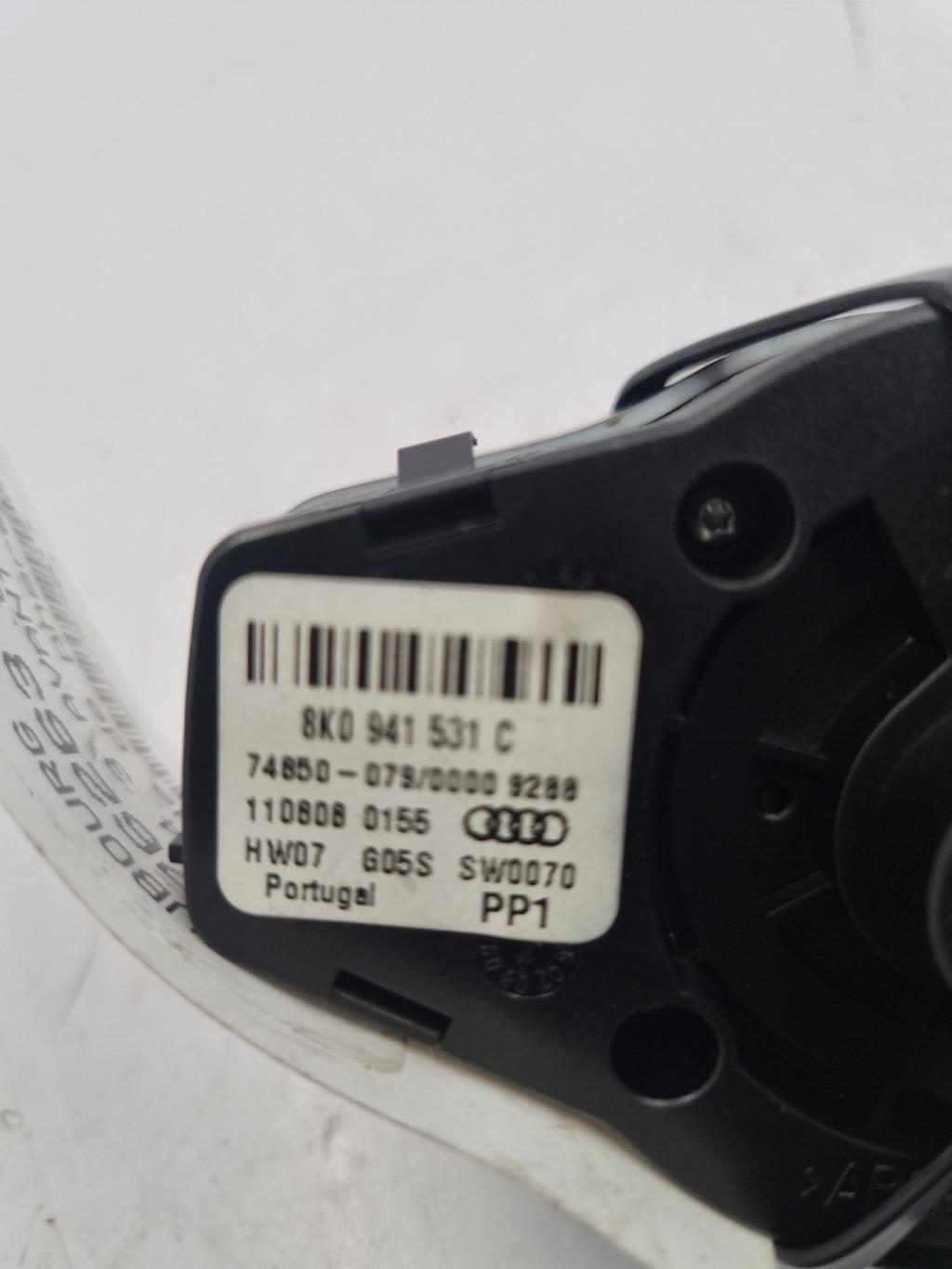 Commande de phare AUDI A4 3 AVANT PHASE 1 BREAK Diesel - 1