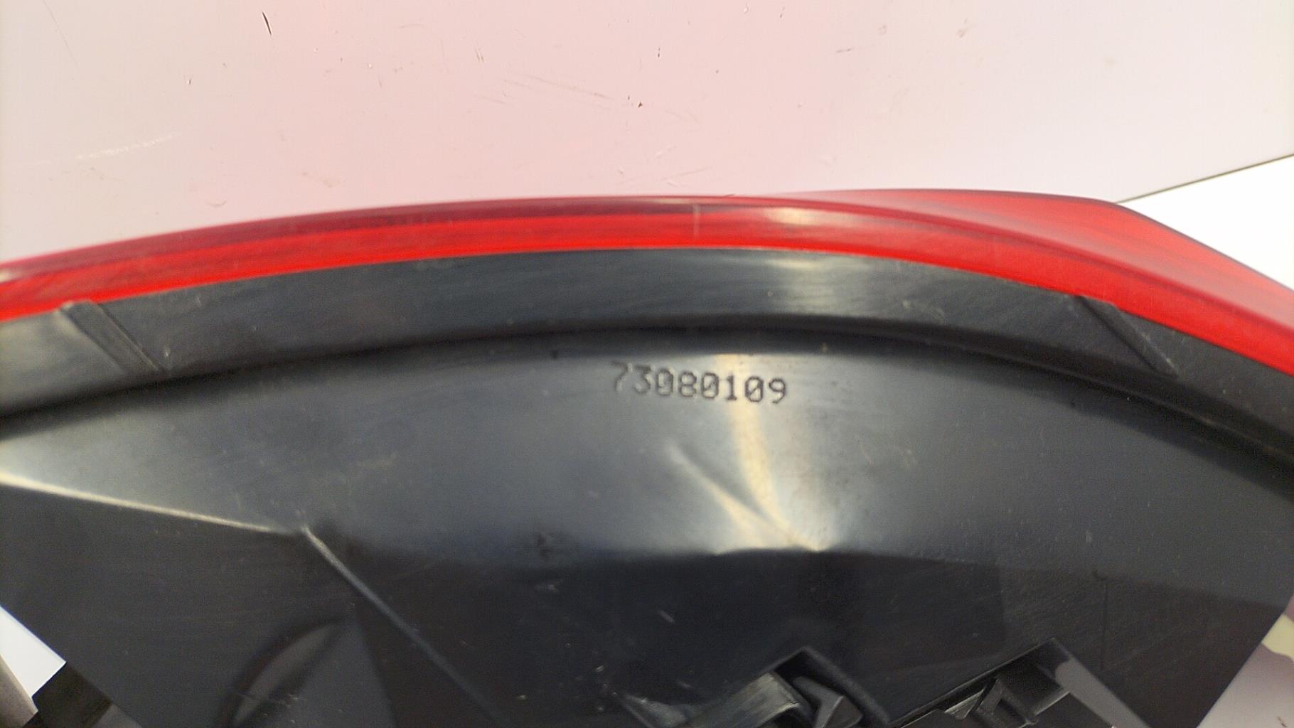Fanale posteriore principale destro (luci) RENAULT CLIO 4 PHASE 1 Gasolina - 1