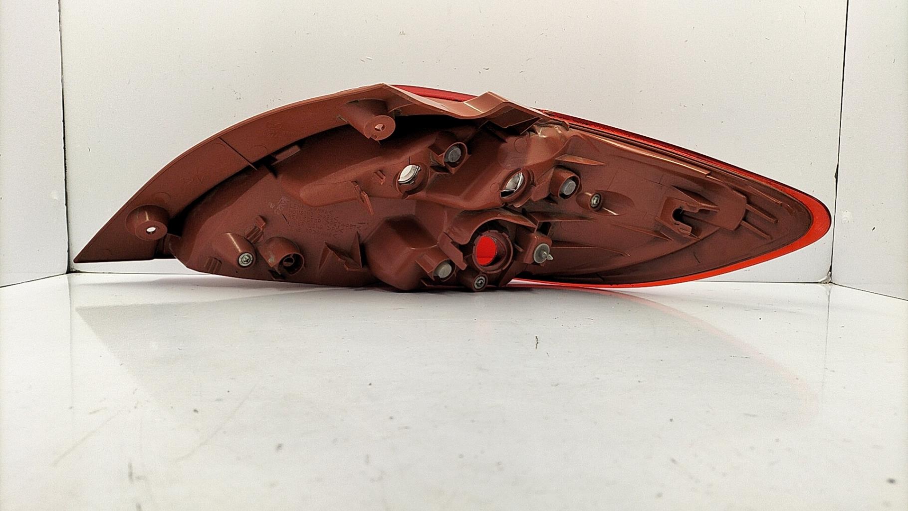 Fanale posteriore principale sinistro (luci) MAZDA 2 2 PHASE 1 Gasolina - 1