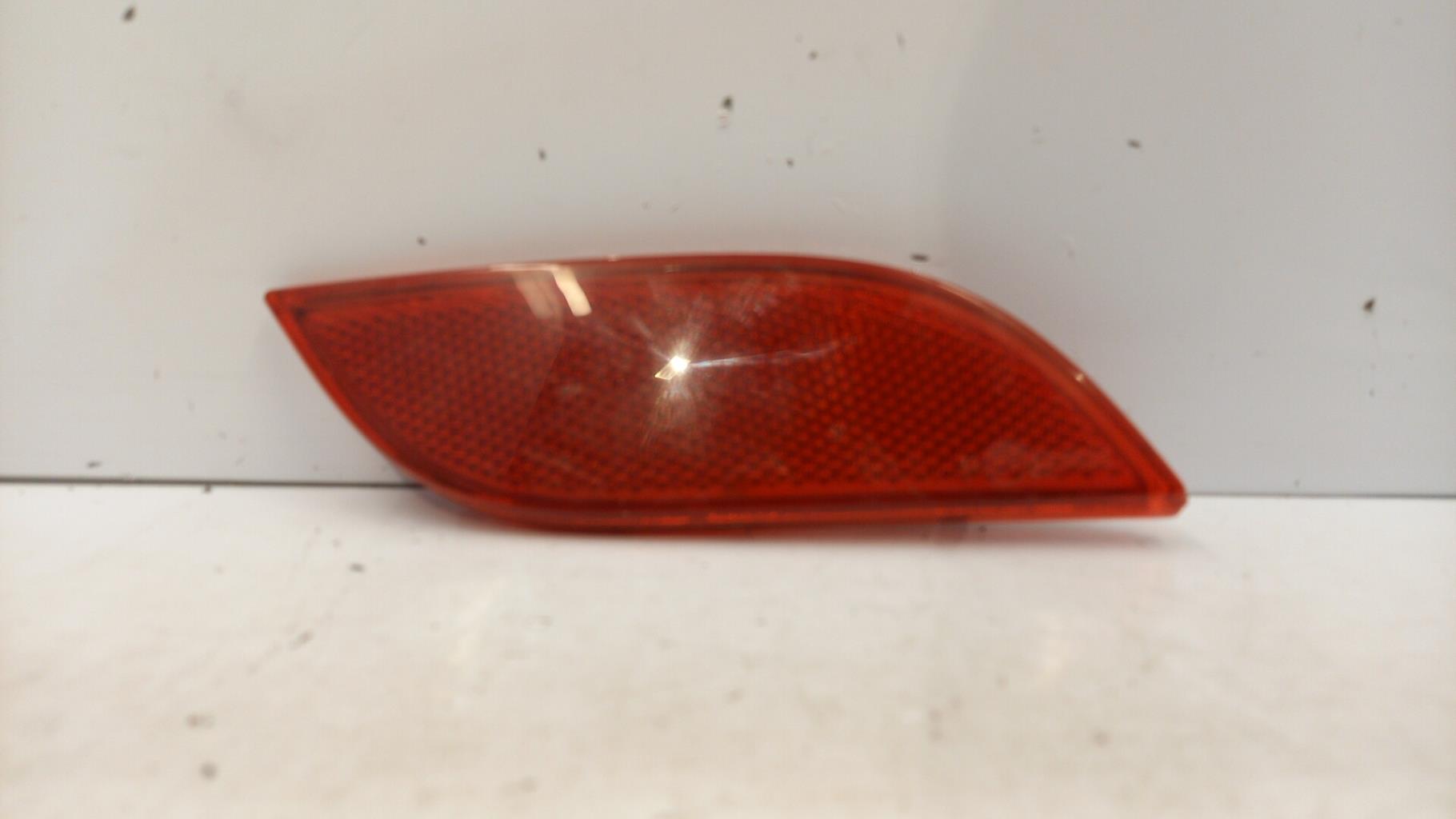 Catadiottro posteriore destro AUDI A1 1 PHASE 1 Gasolina - 1