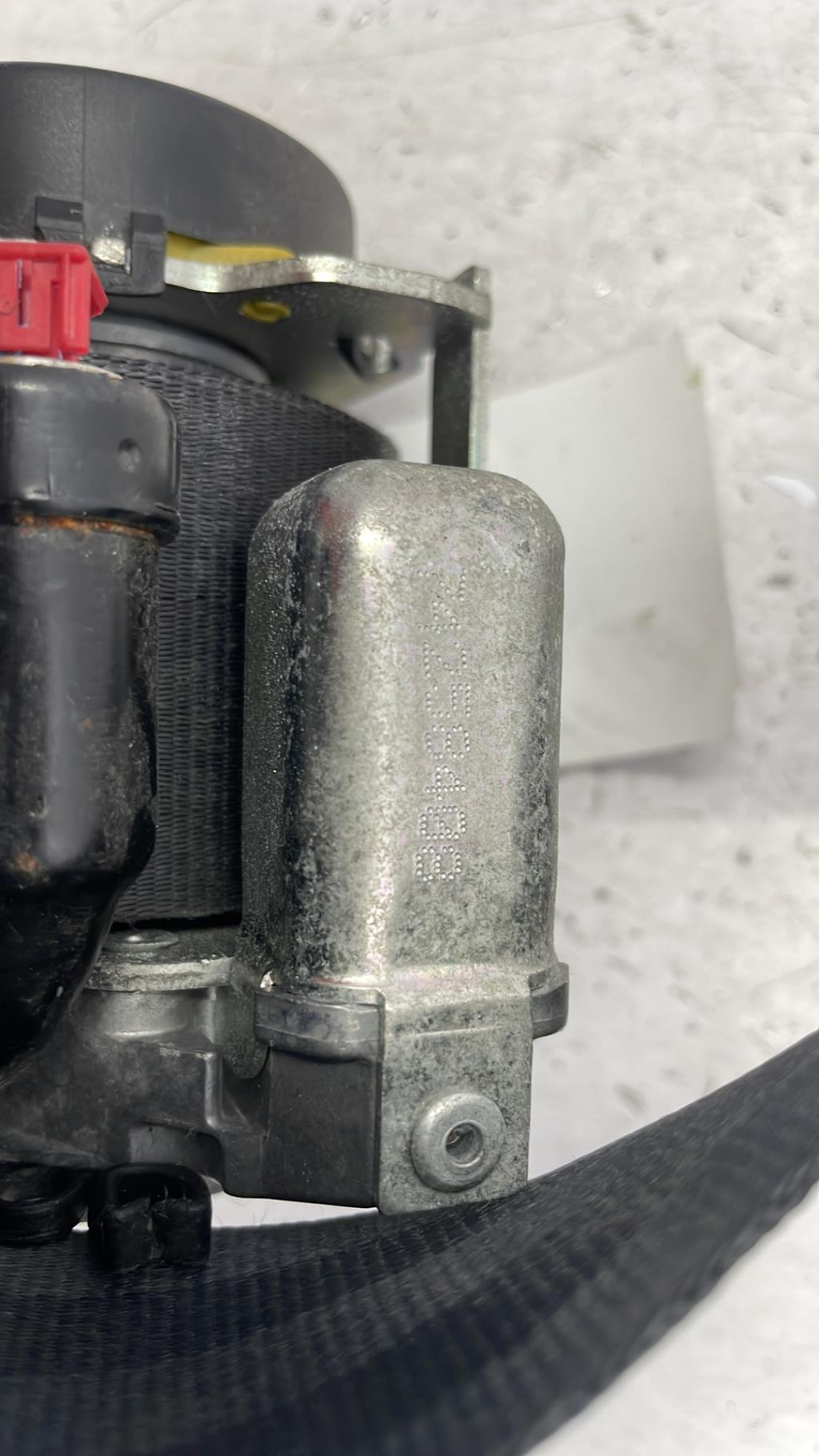 Cintura di sicurezza anteriore destra RENAULT CLIO 4 PHASE 1 Diésel - 1