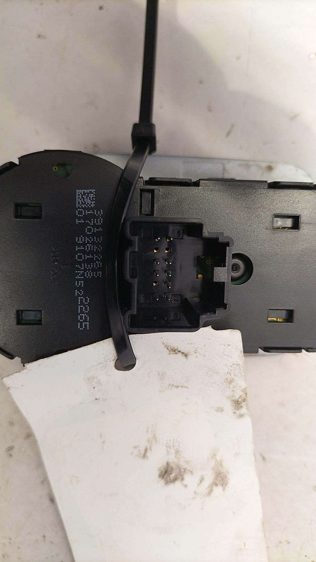 Commande de phare OPEL CROSSLAND X Diesel - 1