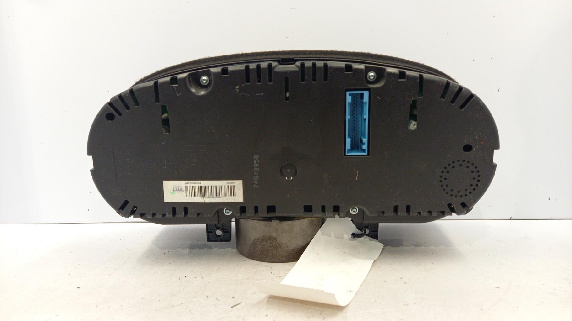 Compteur AUDI A1 1 PHASE 1 Essence - 1