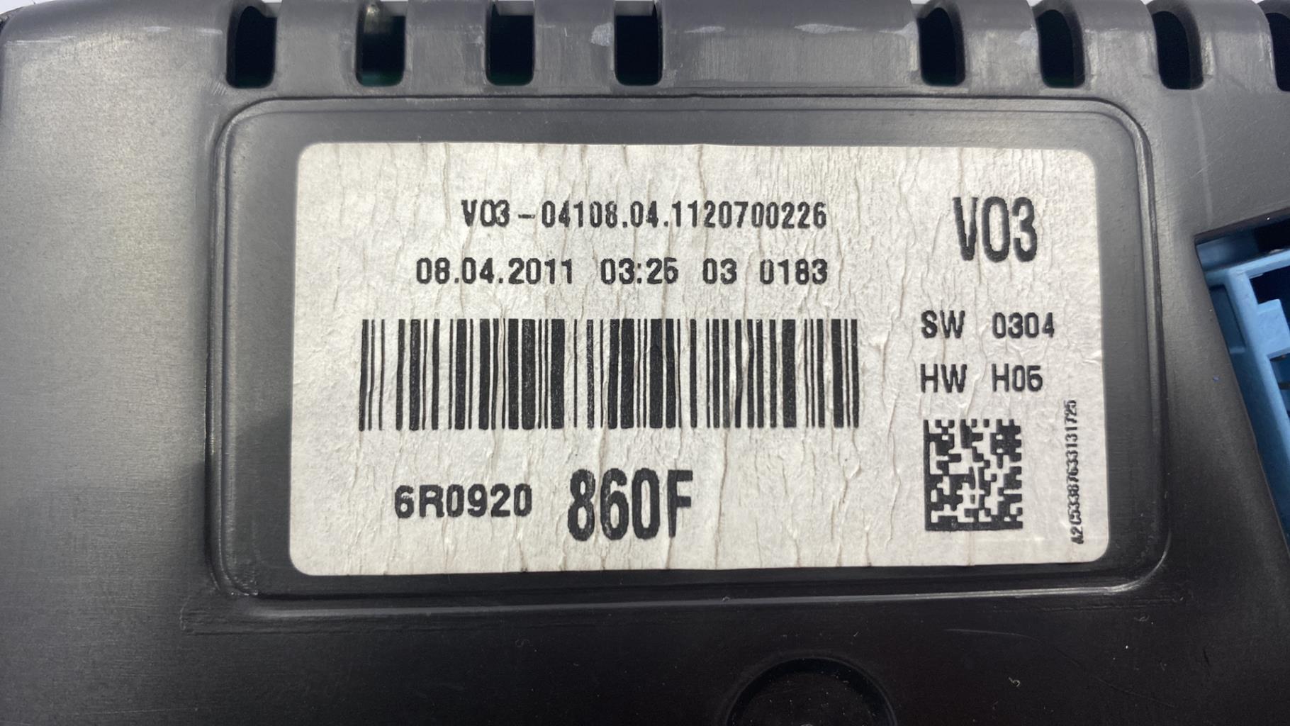 Compteur VOLKSWAGEN POLO 5 PHASE 1 Essence - 1