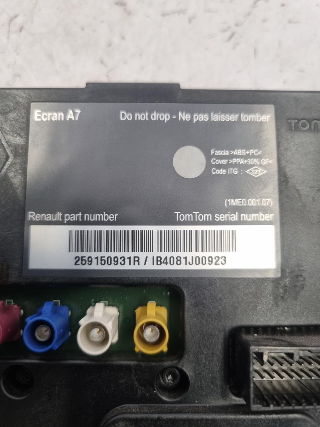 Ecran GPS RENAULT MEGANE 3 PHASE 1 Diesel - 1