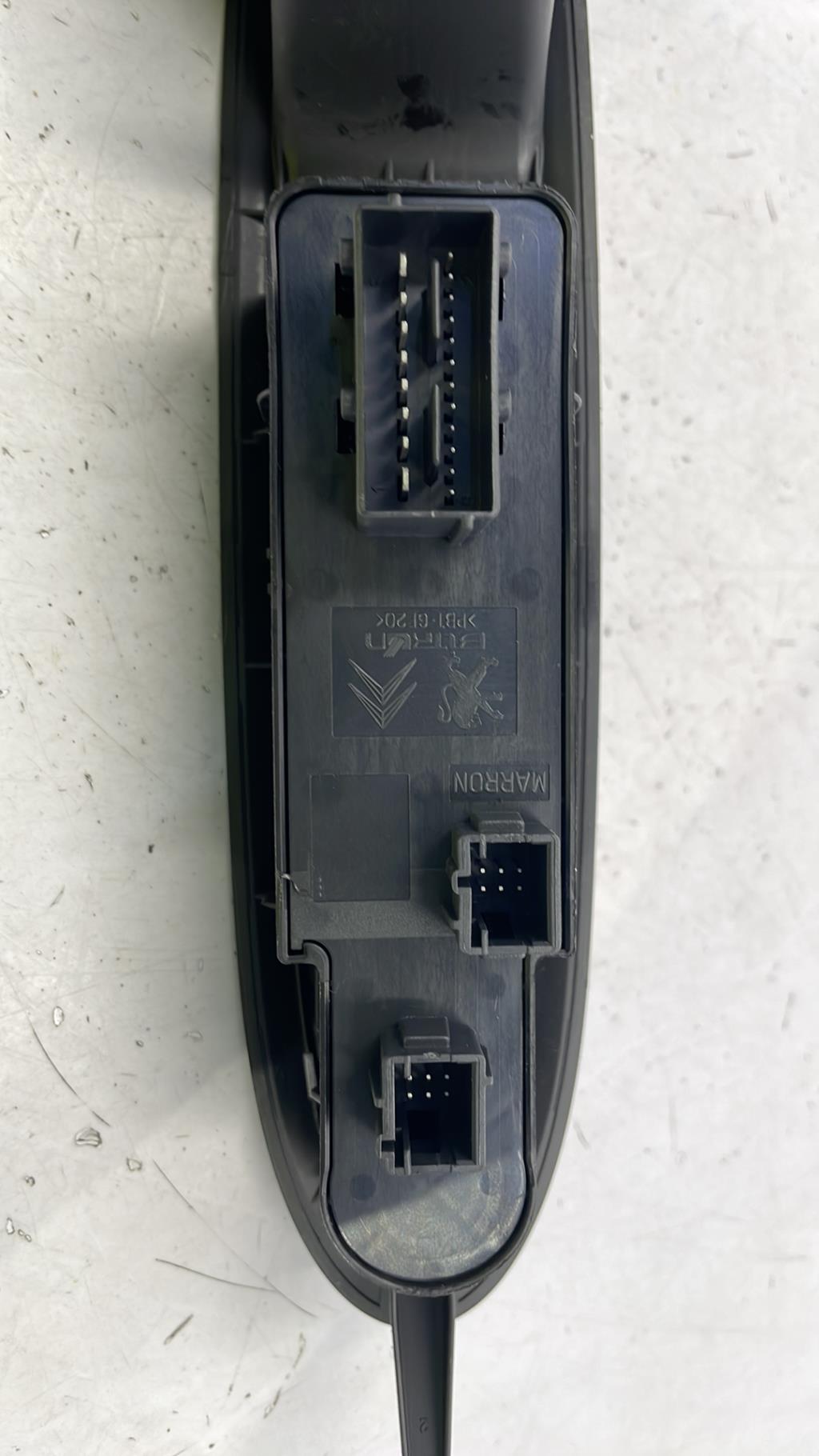 Interruttore alzacristalli CITROEN C4 2 PHASE 1 Diésel - 1