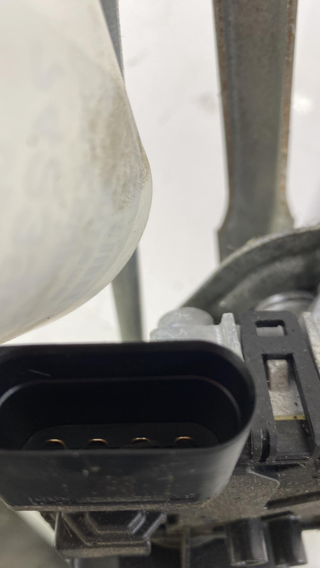 Motore tergicristallo anteriore VOLKSWAGEN UP PHASE 1 Gasolina - 1