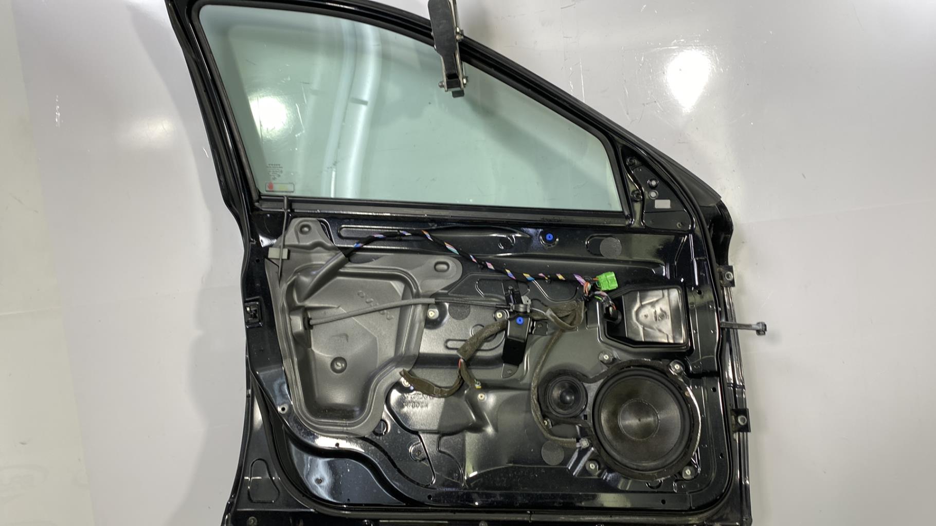Portiera anteriore sinistra VOLVO S 60 1 PHASE 2 Diésel - 1