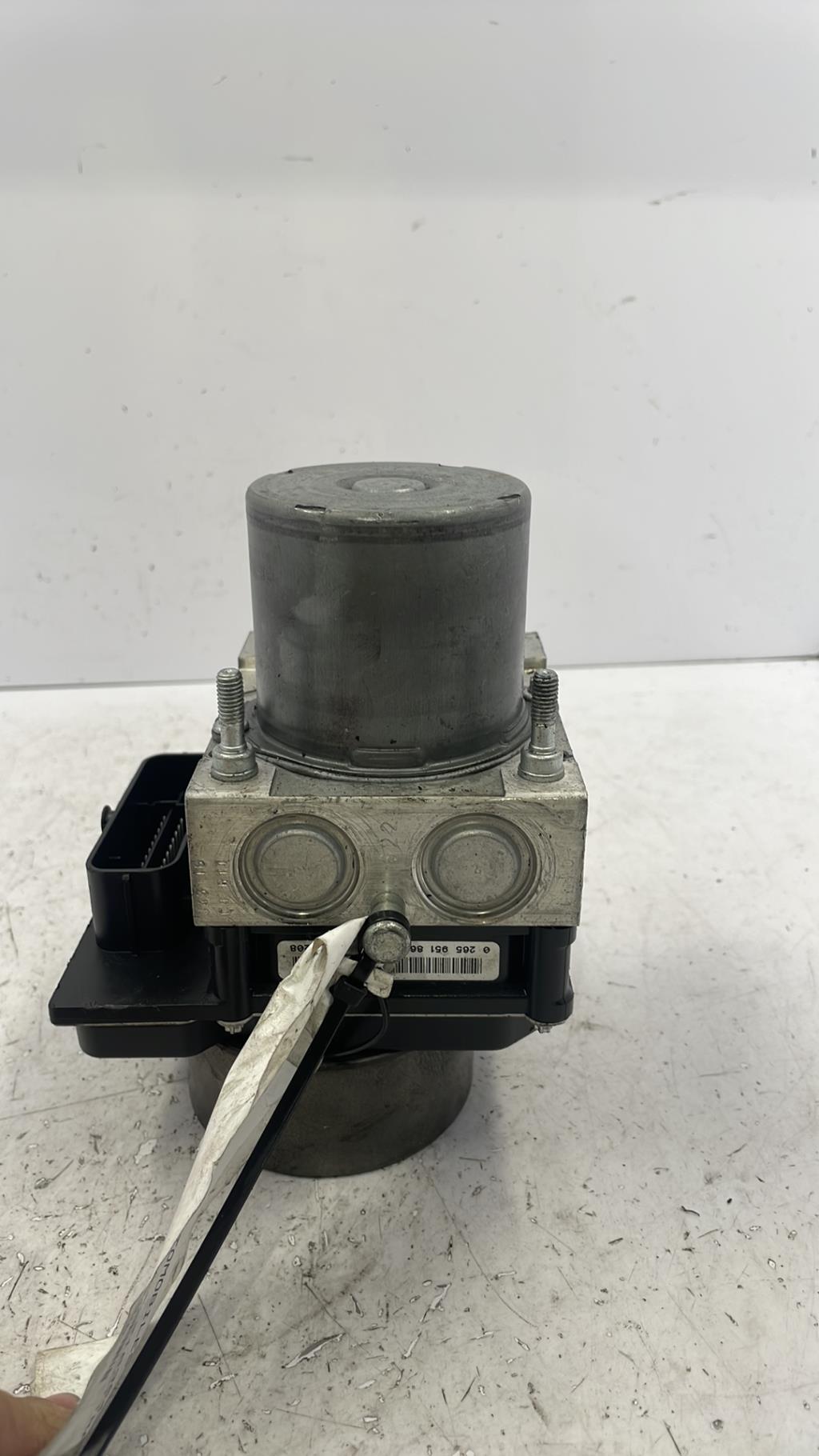 Bloc ABS (freins anti-blocage) CITROEN C4 2 PHASE 1 Essence - 1