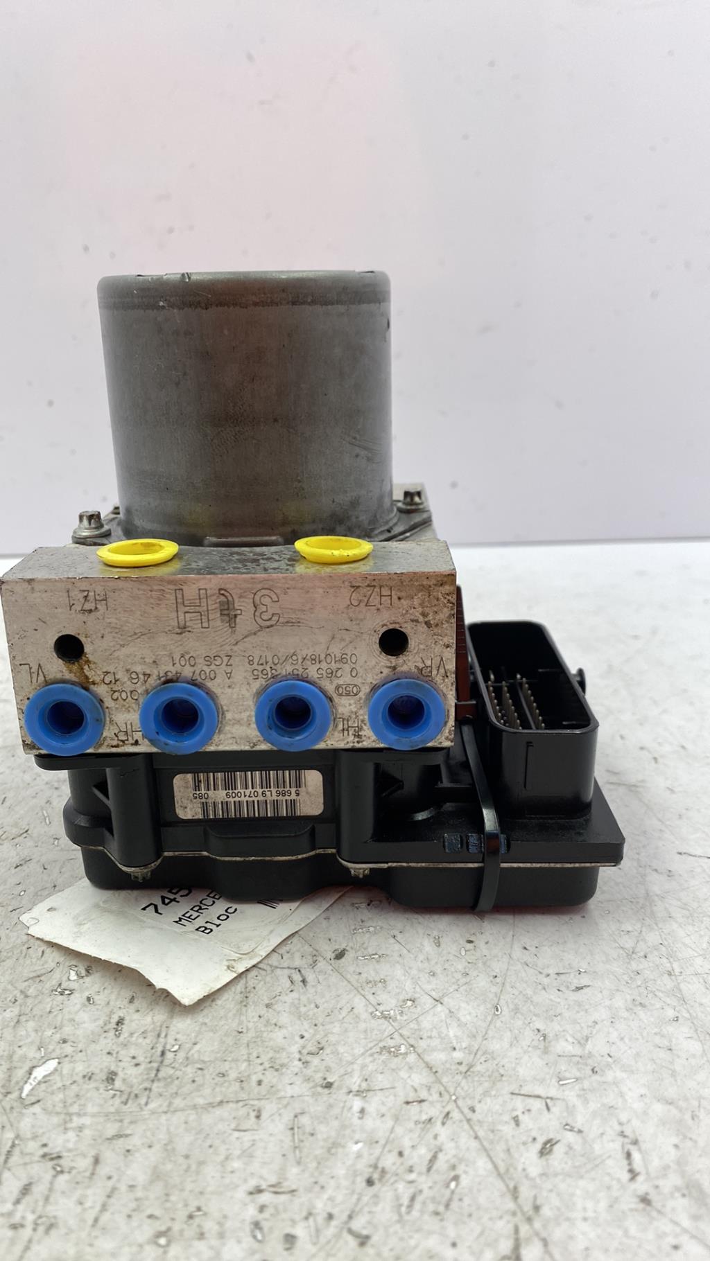 Blocco ABS (antibloccaggio freni) MERCEDES SPRINTER 2 PHASE 1 Diésel - 1