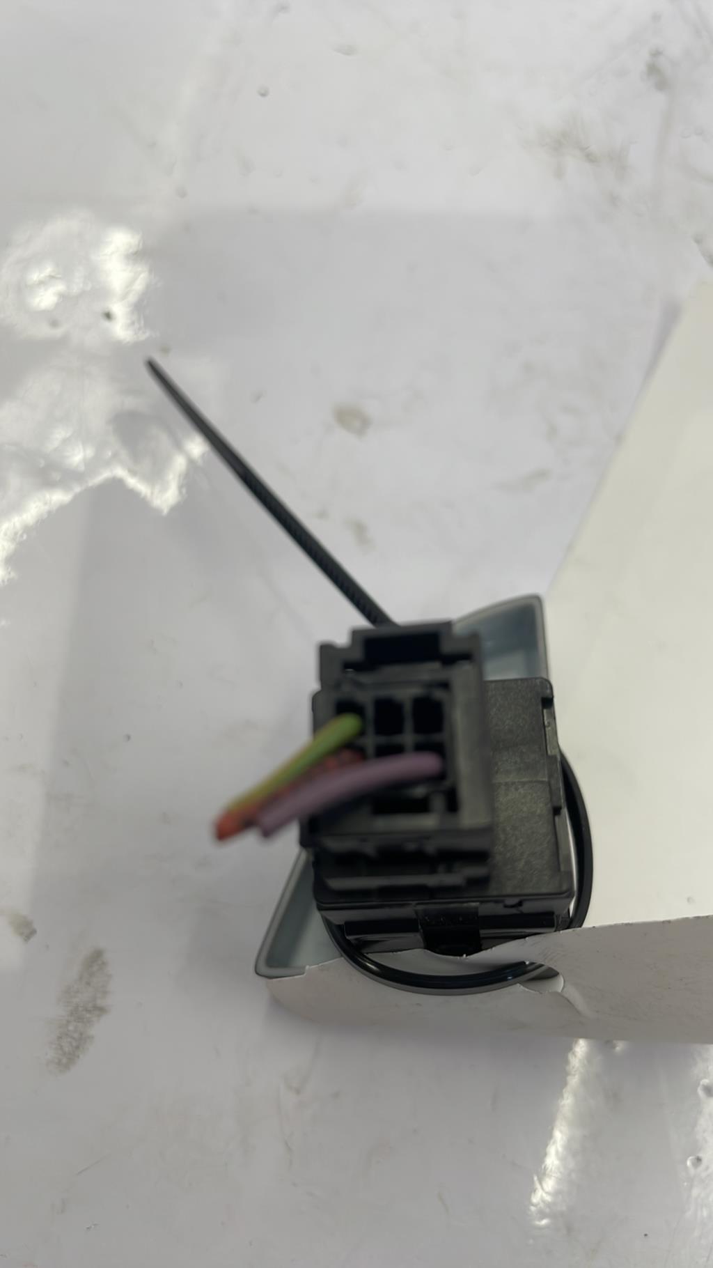 Bouton de warning CITROEN C5 2 Diesel - 1