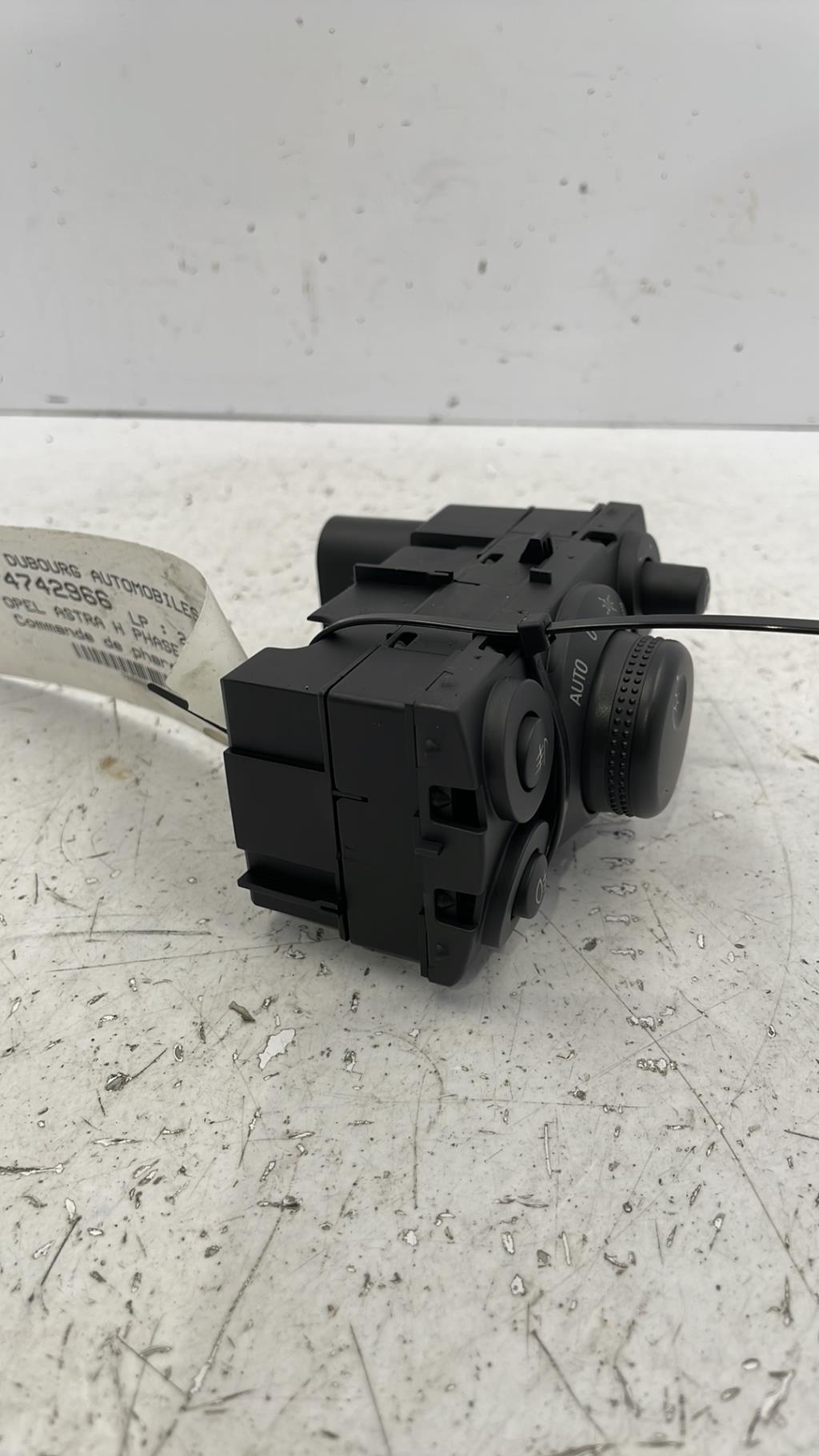 Commande de phare OPEL ASTRA H PHASE 2 Diesel - 1