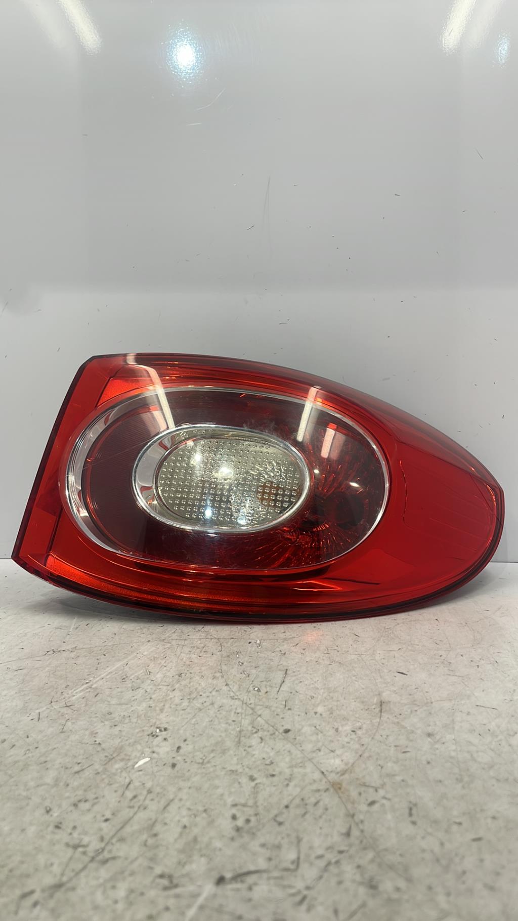Fanale posteriore principale destro (luci) VOLKSWAGEN TIGUAN 1 PHASE 1 Diésel - 1