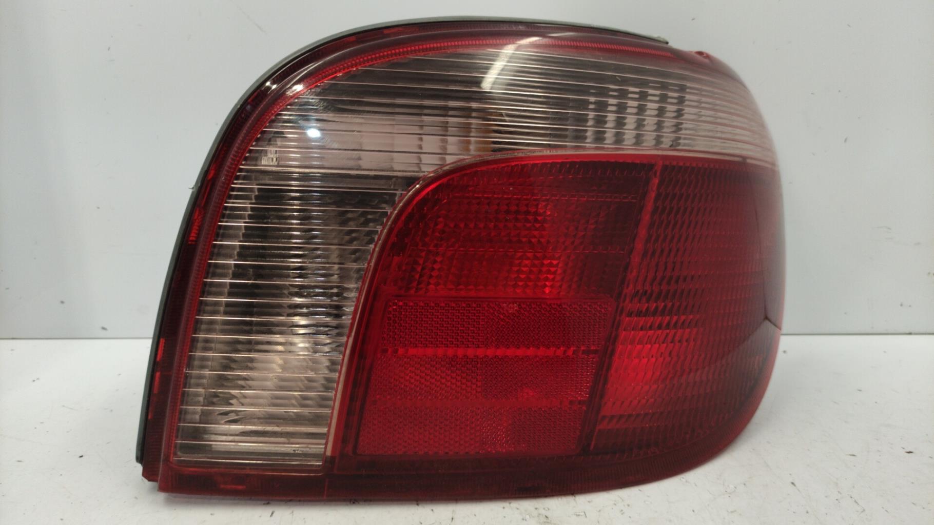 Fanale posteriore principale destro (luci) TOYOTA YARIS 1 PHASE 1 Gasolina - 1