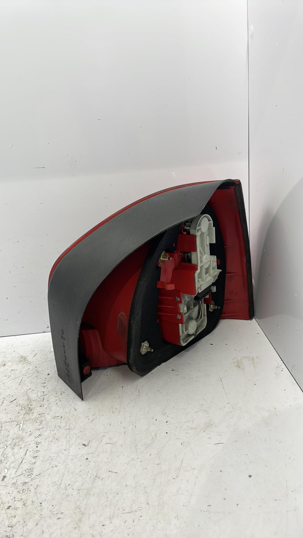 Feu arriere principal gauche (feux) AUDI A3 1 PHASE 2 Diesel - 1