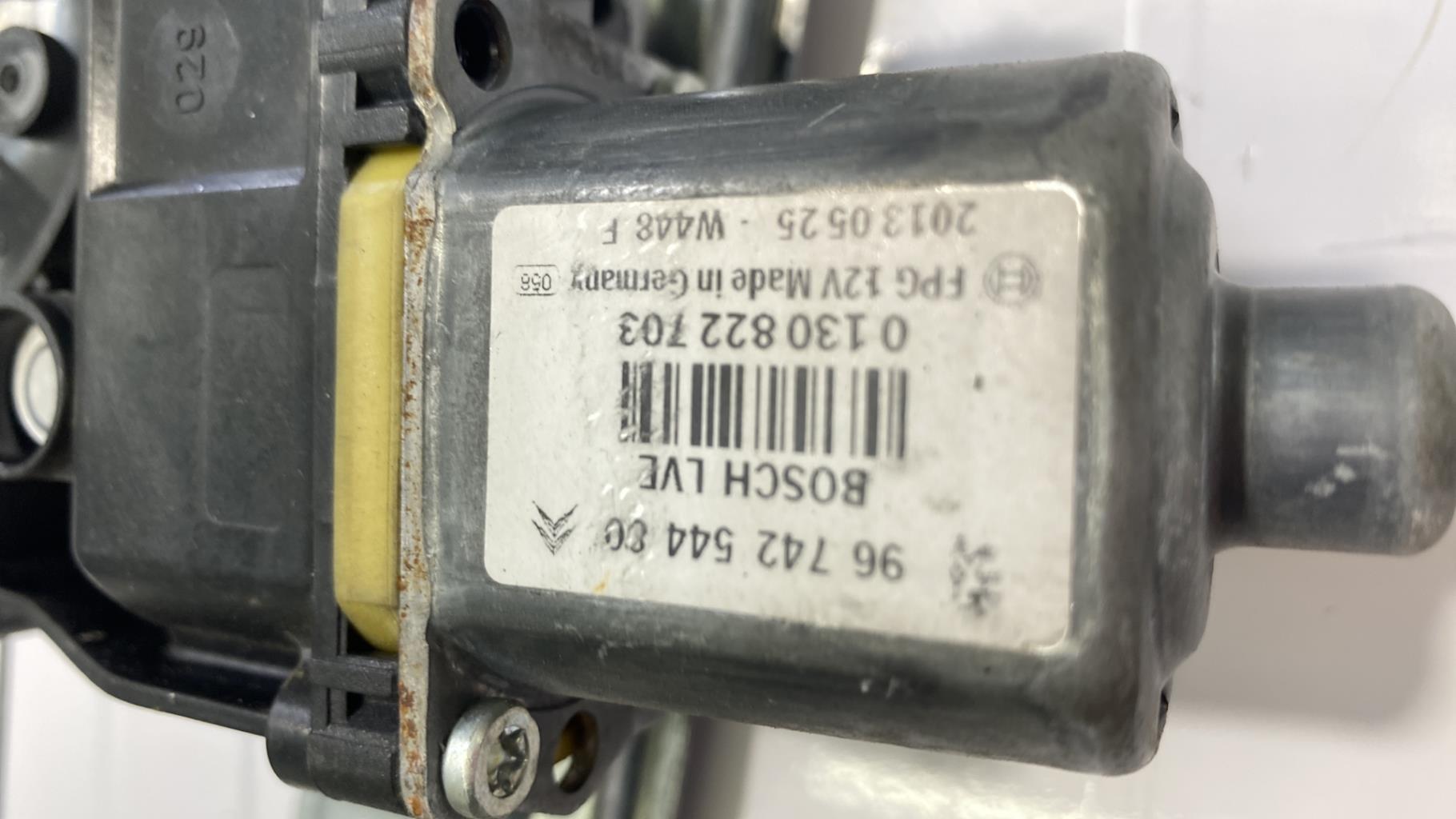 Alzacristalli elettrico anteriore sinistro PEUGEOT 208 1 PHASE 1 Diésel - 1