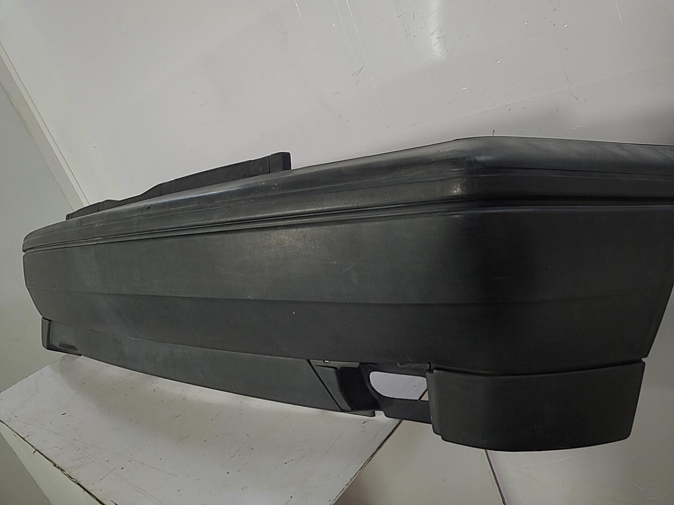 Paraurti posteriore VOLKSWAGEN GOLF Gasolina - 1