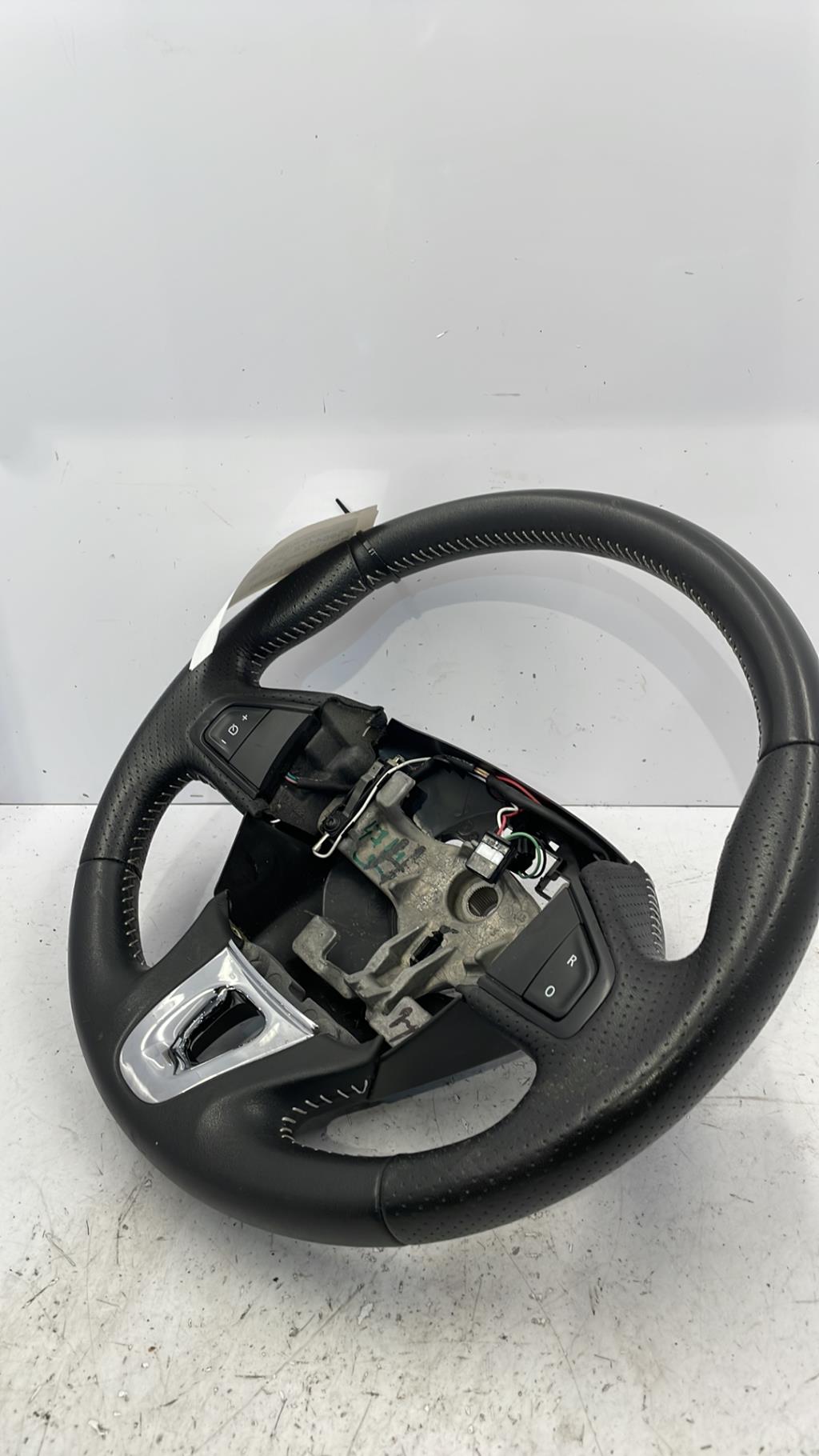 Volant RENAULT MEGANE 3 PHASE 3 Diesel - 1