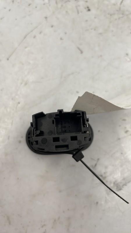 Bouton de warning MINI MINI 3 F56 PHASE 1 Essence - 1