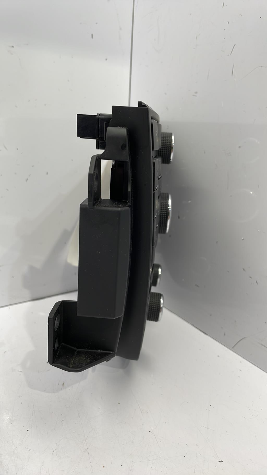 Commande chauffage OPEL ASTRA J SPORTS TOURER PHASE 1 BREAK Diesel - 1