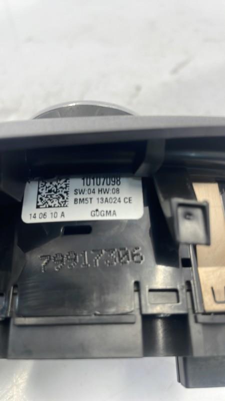 Commande de phare FORD FOCUS 3 PHASE 1 Essence - 1