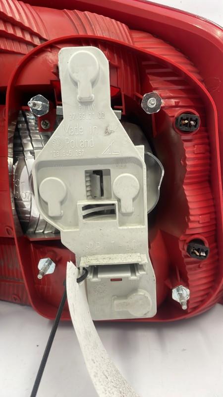 Fanale posteriore principale sinistro (luci) SKODA OCTAVIA 2 PHASE 1 BREAK Diésel - 1