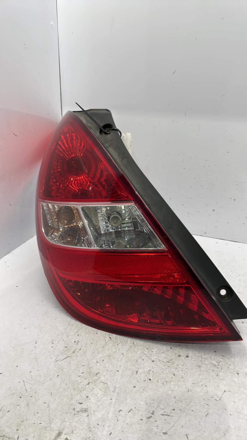 Fanale posteriore principale sinistro (luci) HYUNDAI I 20 1 PHASE 1 Diésel - 1
