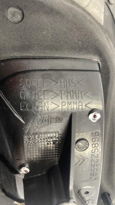 Feu arriere secondaire gauche (feux) CITROEN C3 2 PHASE 1 Essence - 1