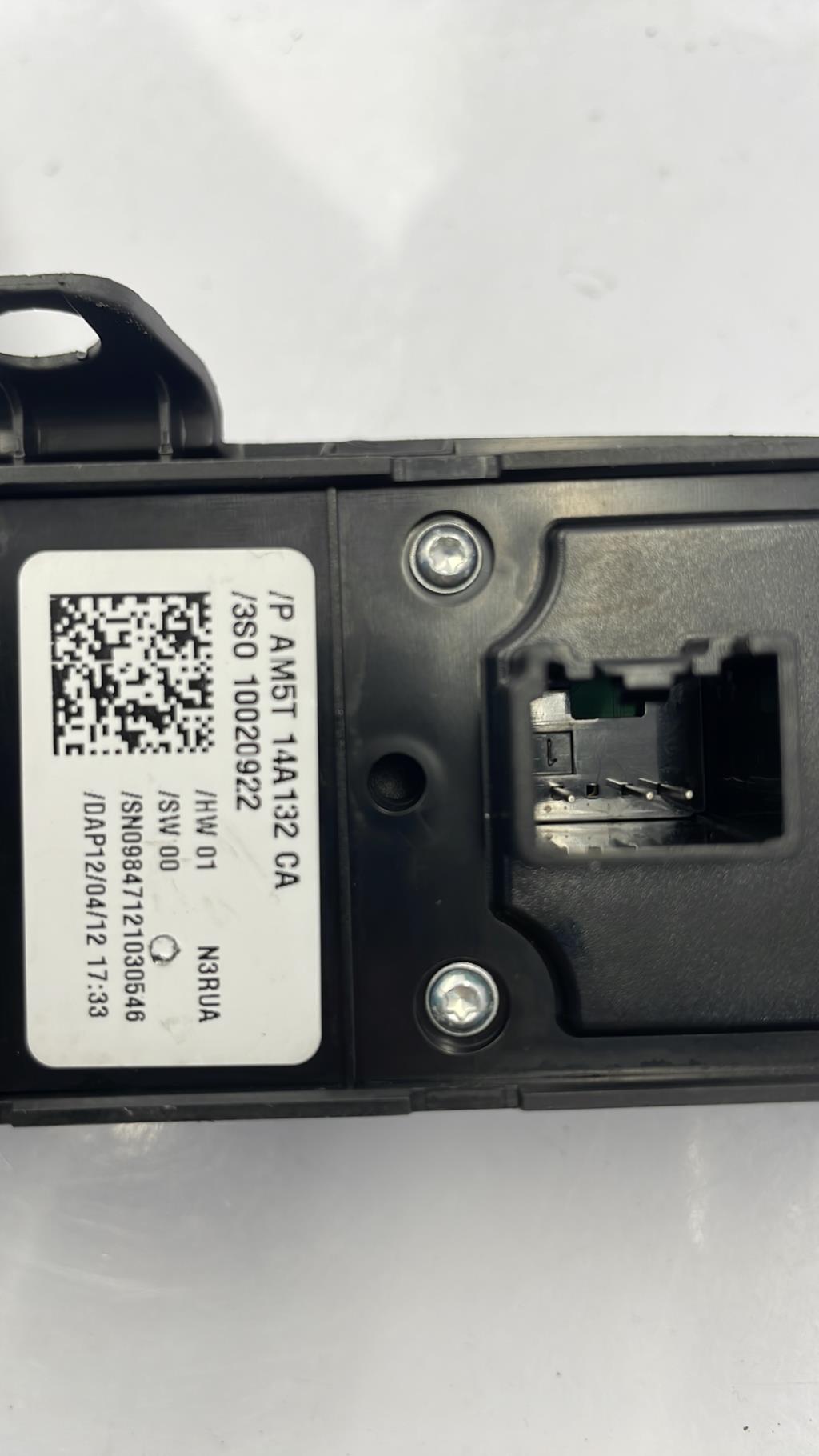 Interrupteur de leve vitre FORD FOCUS 3 PHASE 1 Essence - 1