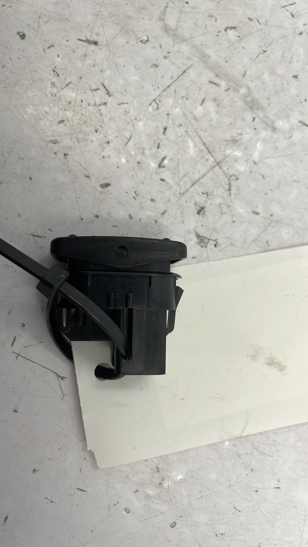Interruttore lavacristalli posteriore destro FORD MONDEO 3 PHASE 2 Diésel - 1