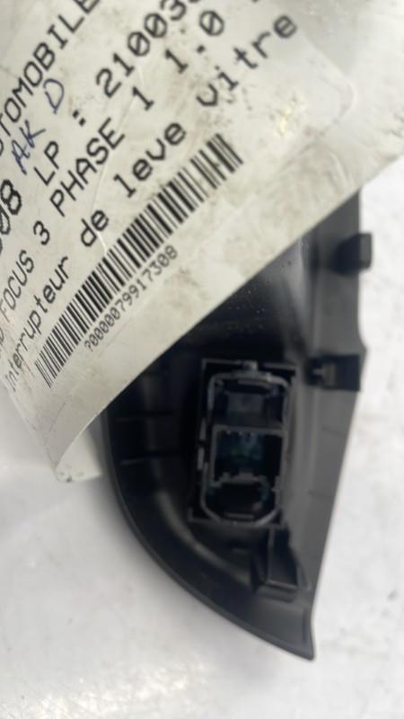 Interruttore lavacristalli posteriore destro FORD FOCUS 3 PHASE 1 Gasolina - 1