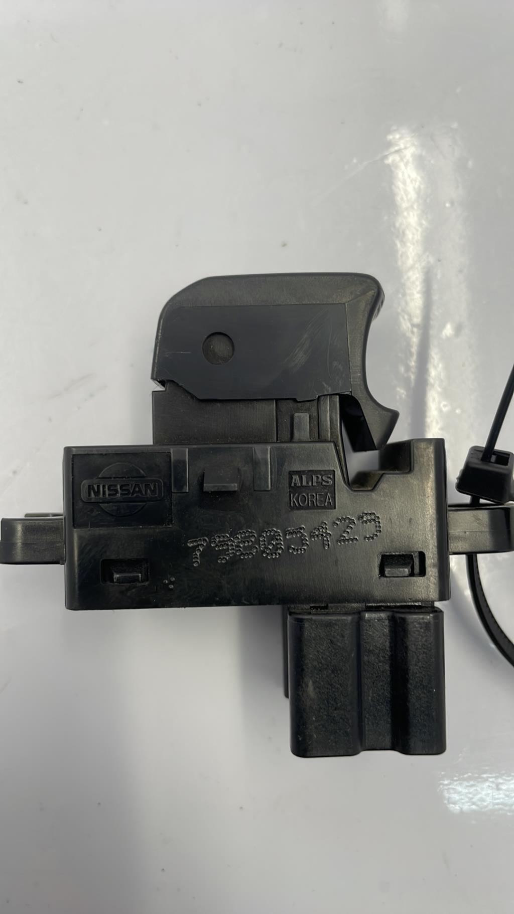 Interruttore lavacristalli posteriore sinistro NISSAN NOTE 1 PHASE 1 Gasolina - 1