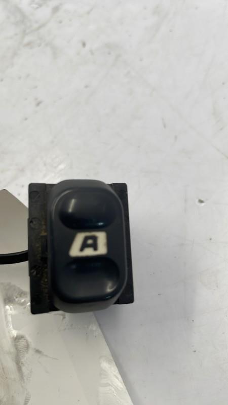 Interruttore lavacristalli anteriore sinistro CITROEN BERLINGO 1 PHASE 1 Diésel - 1