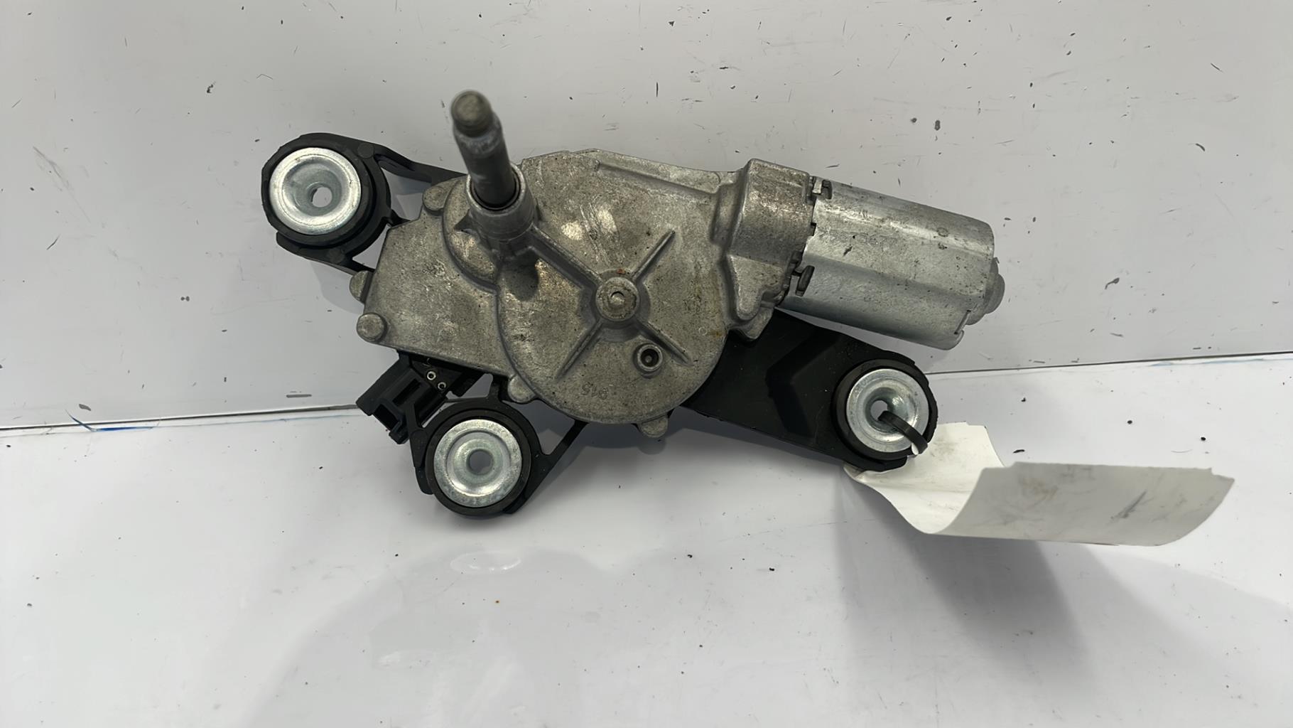 Motore tergicristallo posteriore FORD FOCUS 2 PHASE 2 BREAK Diésel - 1
