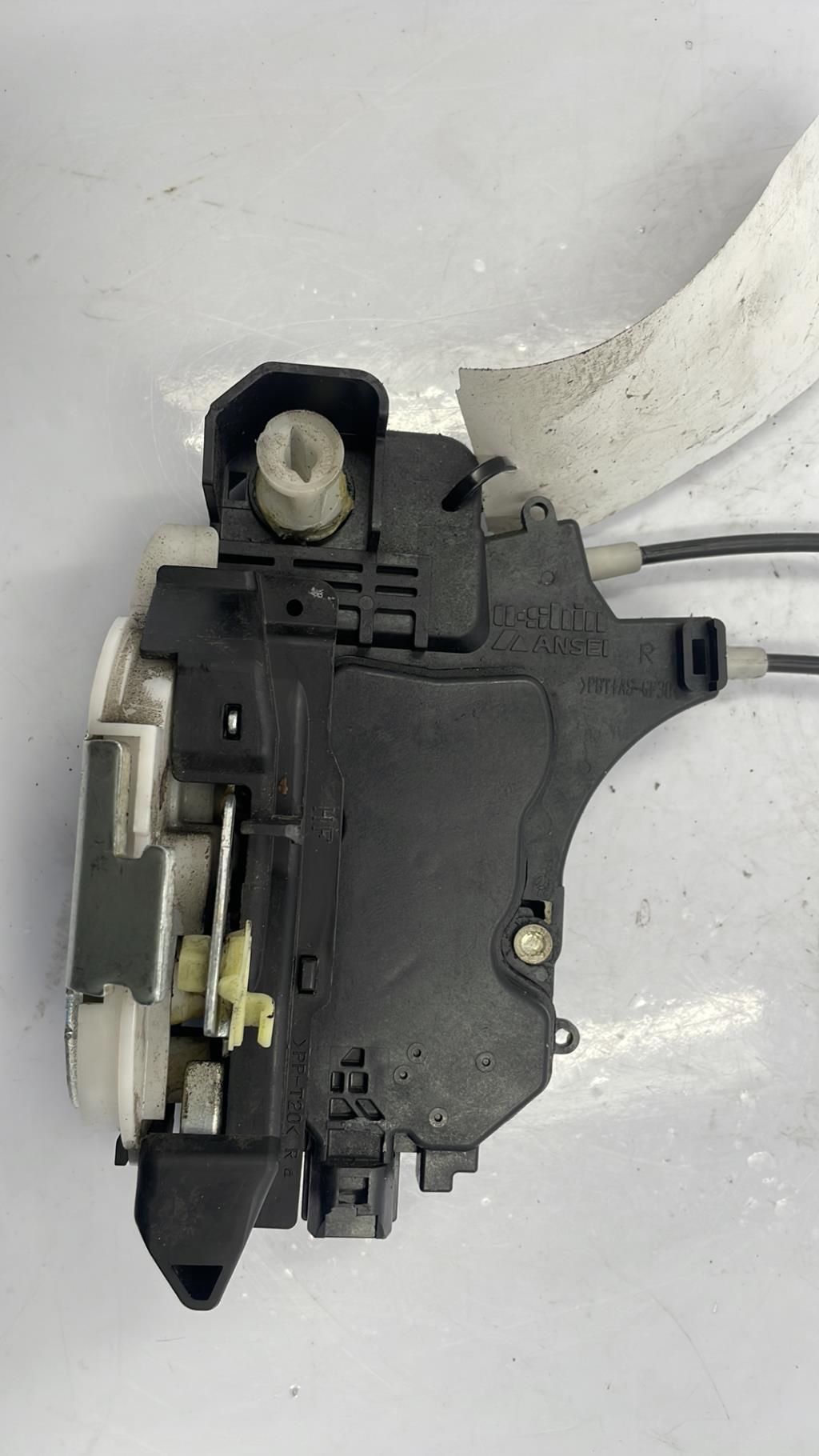 Serratura anteriore destra MITSUBISHI COLT 6 PHASE 1 Gasolina - 1