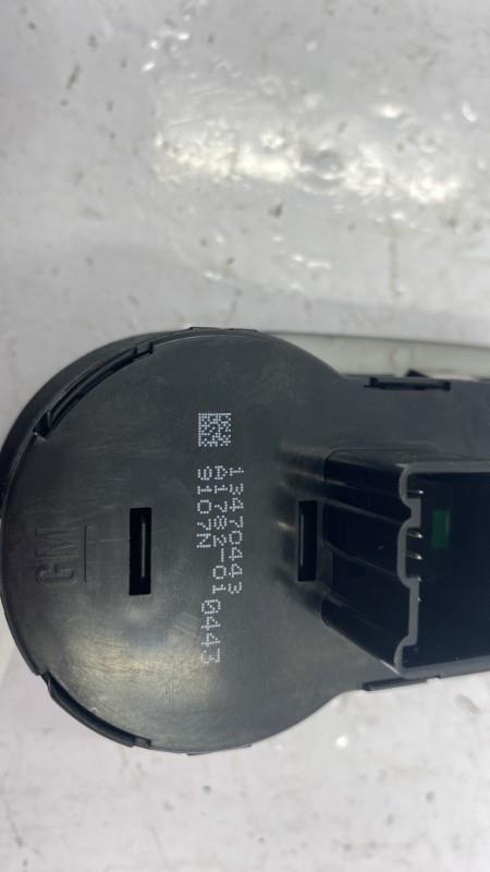 Commande de phare OPEL CORSA E Essence - 1