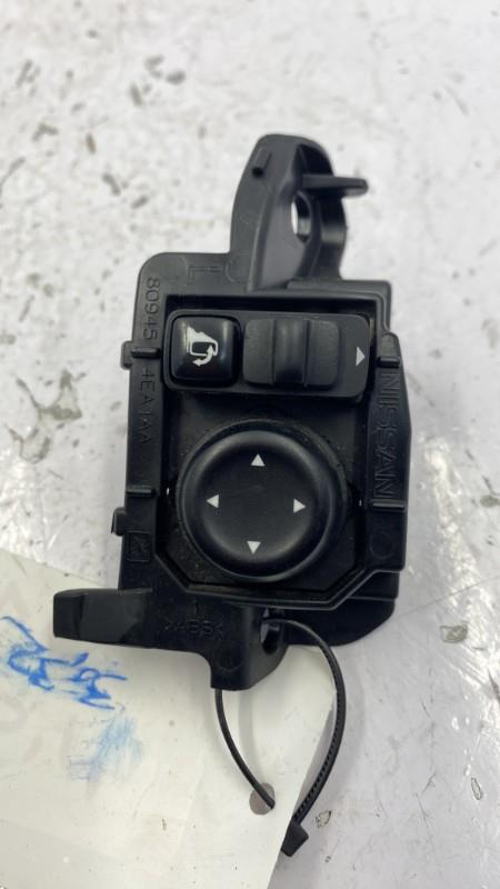 Commande retroviseurs NISSAN QASHQAI 2 PHASE 2 Diesel - 1