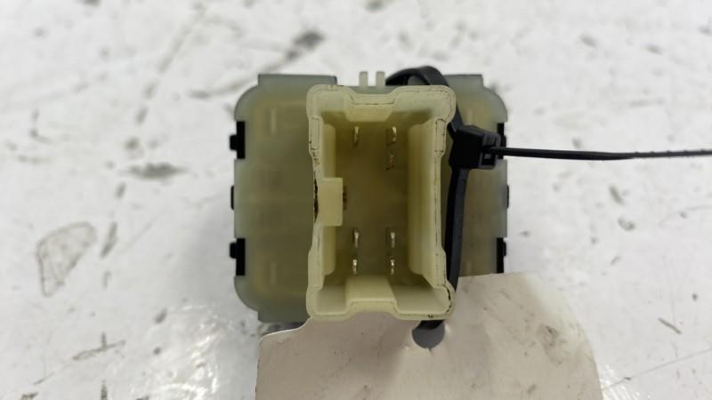 Interruptor de elevalunas RENAULT CLIO 4 PHASE 2 Diésel - 1