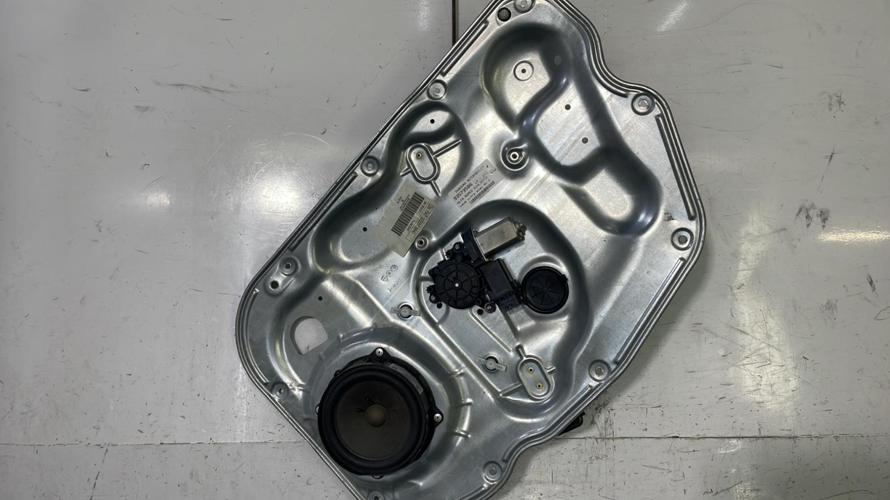 Alzacristalli elettrico anteriore destro ALFA ROMEO GIULIETTA 2 PHASE 1 Diésel - 1